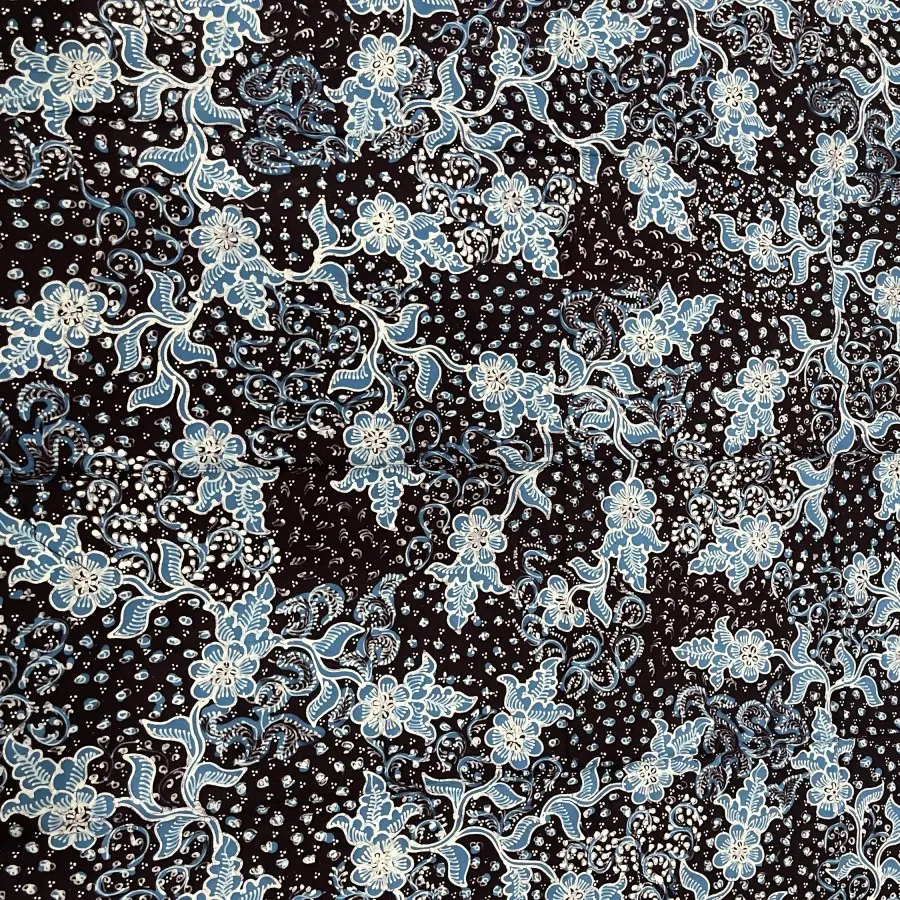 BATIK TULIS LASEM HITAM BIRU TOSCA ELEGANT CANTIK 2.webp