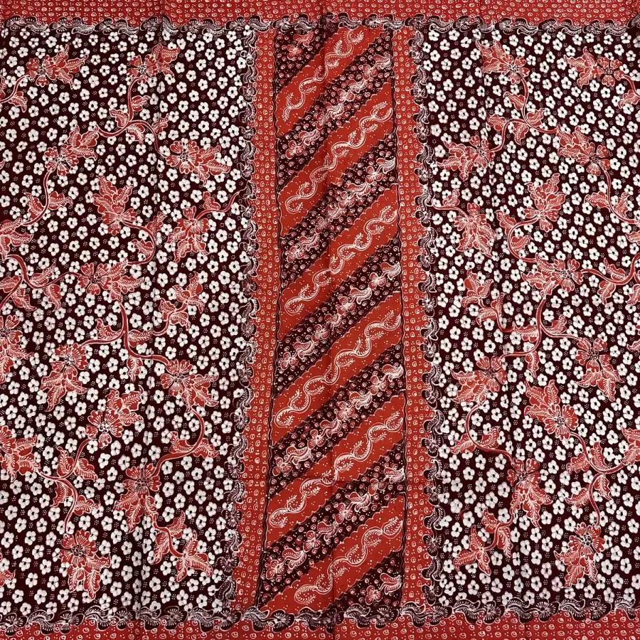 BATIK TULIS LASEM MOTIF TRUNTUM TUMPAL TENGAH ORANGE PUTIH 2.webp