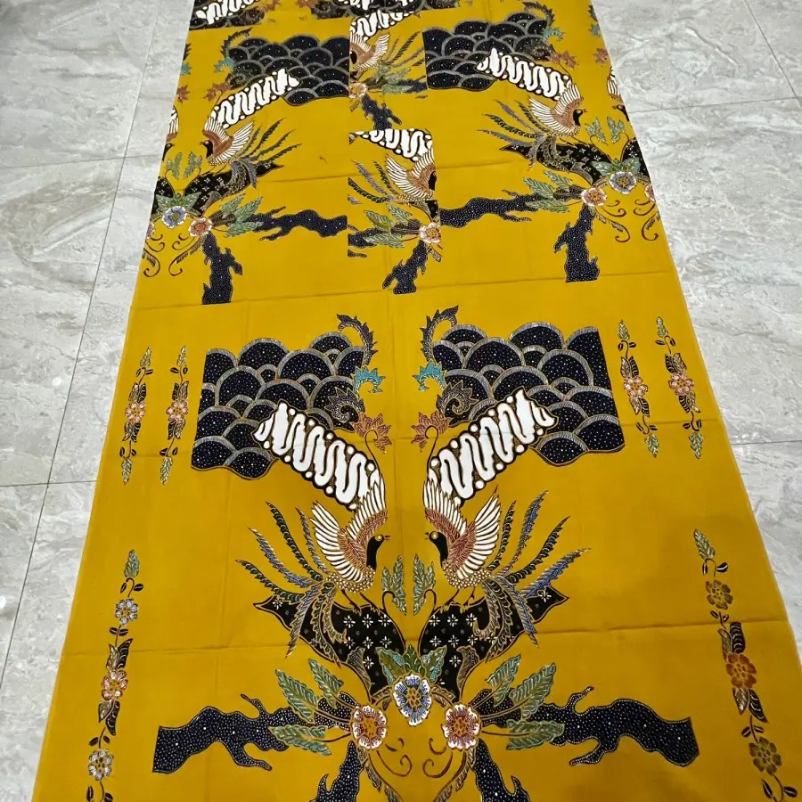 BATIK TULIS POLA KEMEJA MOTIF BURUNG WARNA KUNING 1.webp