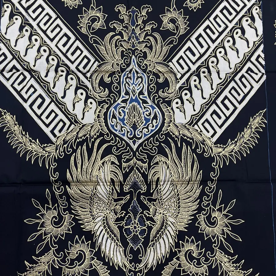 KAIN BATIK TULIS POLA PRADA HITAM GOLD