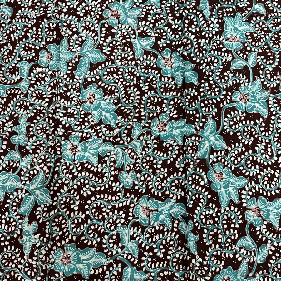 KAIN BATIK TULIS LASEM LATOH COKLAT DAN TOSCA