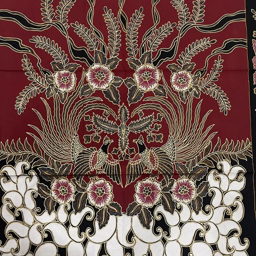 KAIN BATIK TULIS PRADA POLA MERAH PUTIH HITAM GOLD